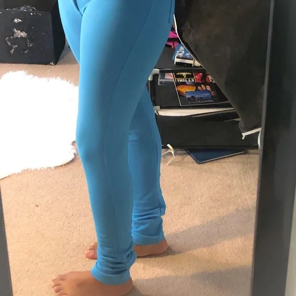 Women’s Skinny stretch pants. - Picture 6 of 6